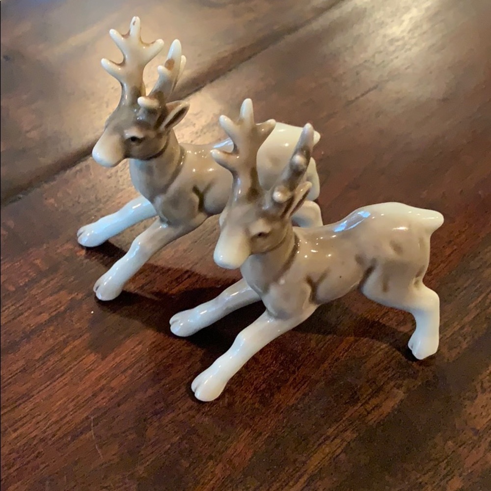 Porcelain reindeer set of 2